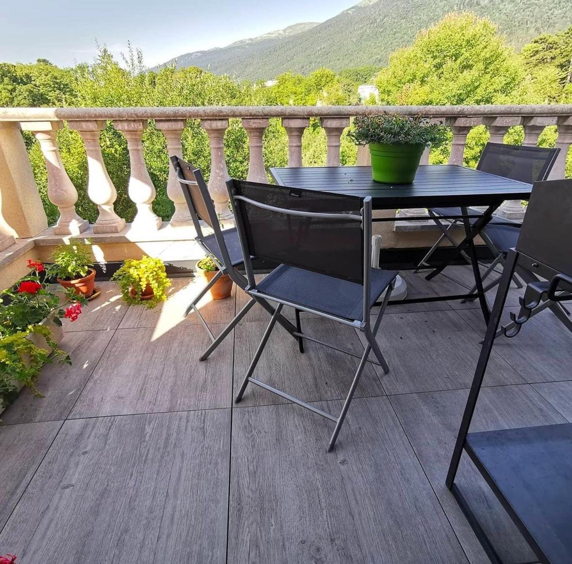 Hebergeneve Les Terrasses Apartment Gex Luaran gambar